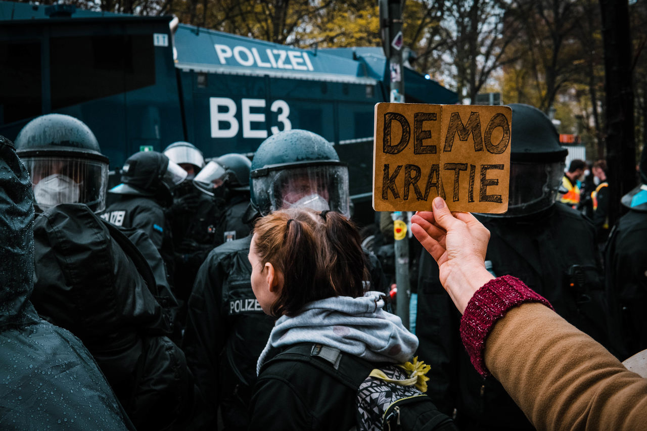 Demo-Berlin-14_Easy-Resize.com_.jpg